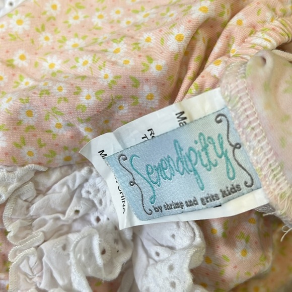Serendipity ditzy floral eyelet ruffled bubble romper - Picture 9 of 10